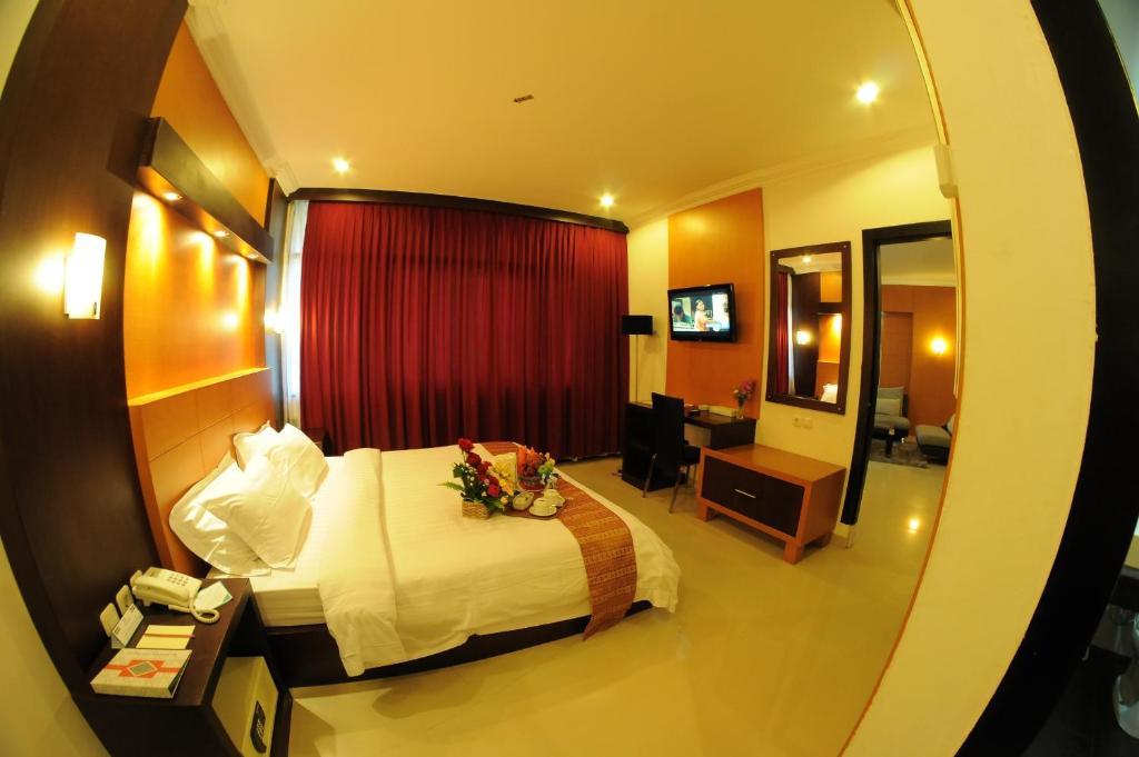 Hotel Swarna Dwipa パレンバン 部屋 写真